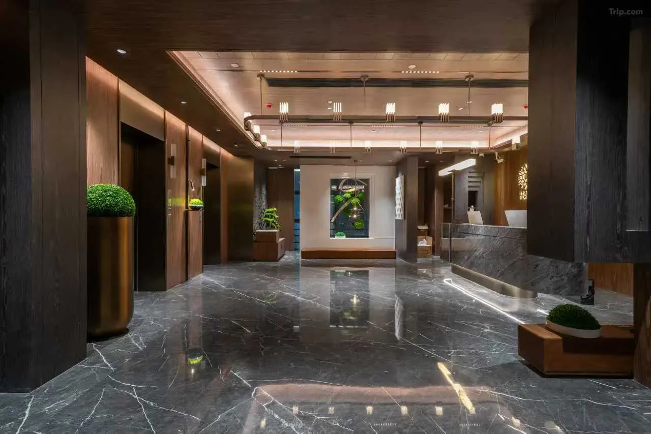 12f8d753947095826de8d75b9267d3bf